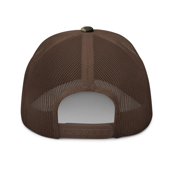 "Mount Chase Outfitters" Camouflage trucker hat z white logo